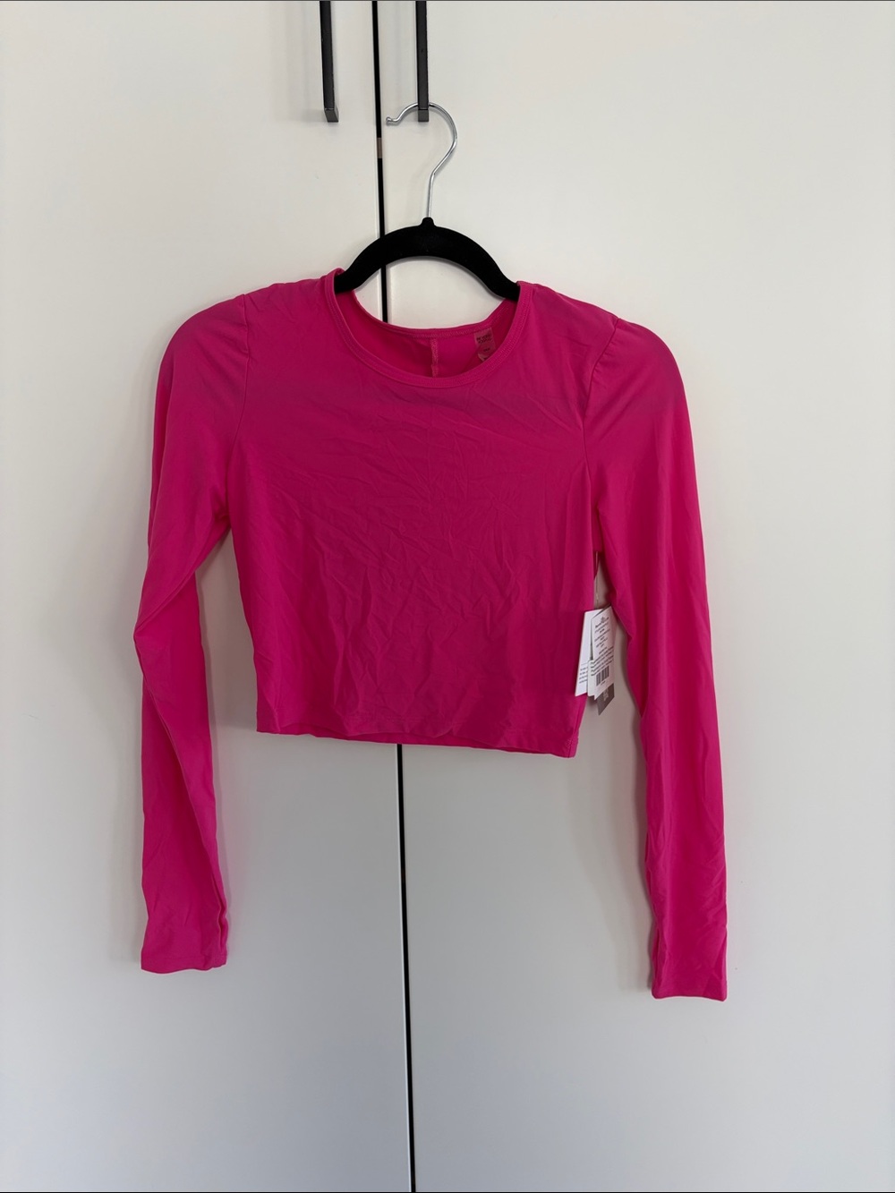 Beyond Yoga Hot Pink Power Beyond Long Sleeve Crop Top